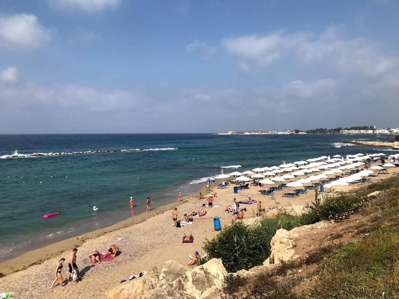 Dreamy 2 Bed Apartment By The Sea Paphos Esterno foto